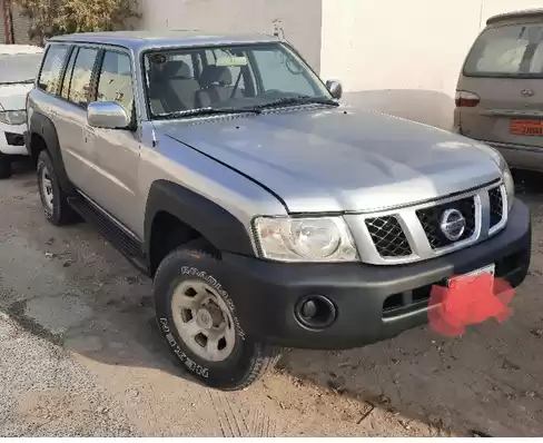 Использовал Nissan Patrol Продается в Доха #5812 - 1  image 